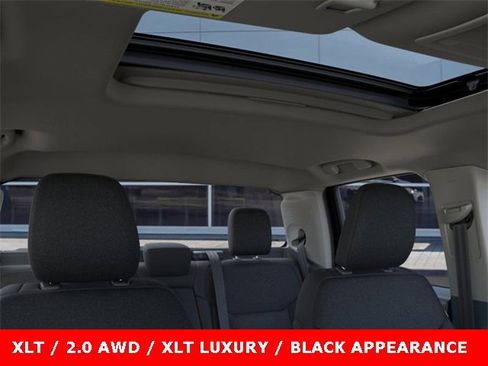 New 2025 Ford Maverick XLT w/ XLT Luxury Package image 39
