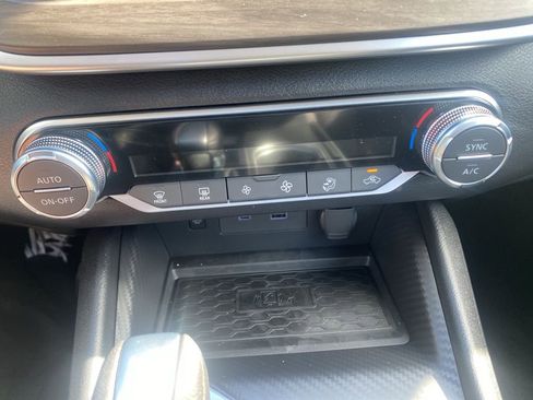 New 2025 Nissan Altima 2.5 SV w/ SV Premium Package image 22