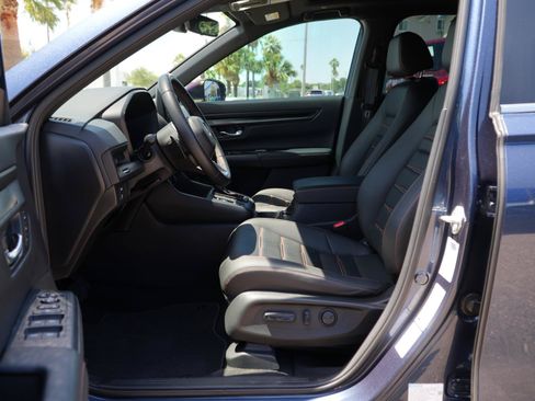 Used 2025 Honda CR-V Sport-L image 16