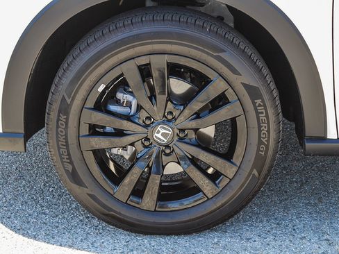 Certified 2026 Honda HR-V Sport image 13