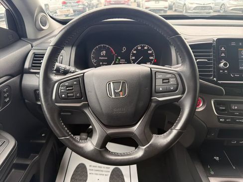 Used 2025 Honda Ridgeline RTL image 14