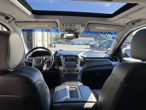 Used 2019 GMC Yukon Denali image 33