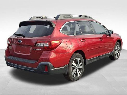 Used 2018 Subaru Outback 2.5i Limited image 6