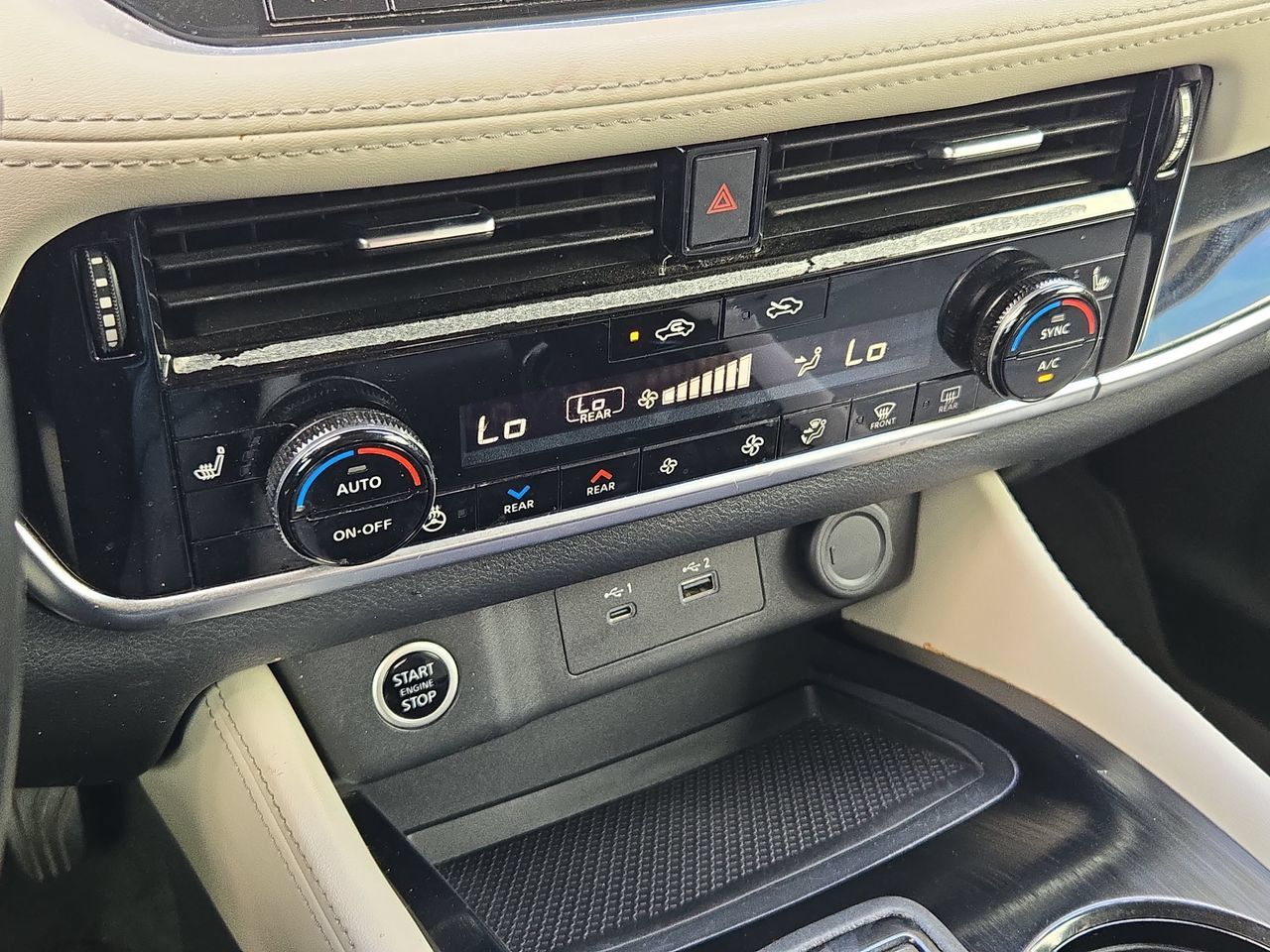 Used 2023 Nissan Rogue SL w/ SL Premium Package FWD image 21