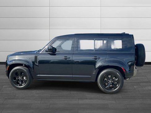 Used 2023 Land Rover Defender 110 X-Dynamic SE image 2