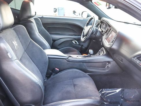 Used 2022 Dodge Challenger R/T Scat Pack RWD image 20