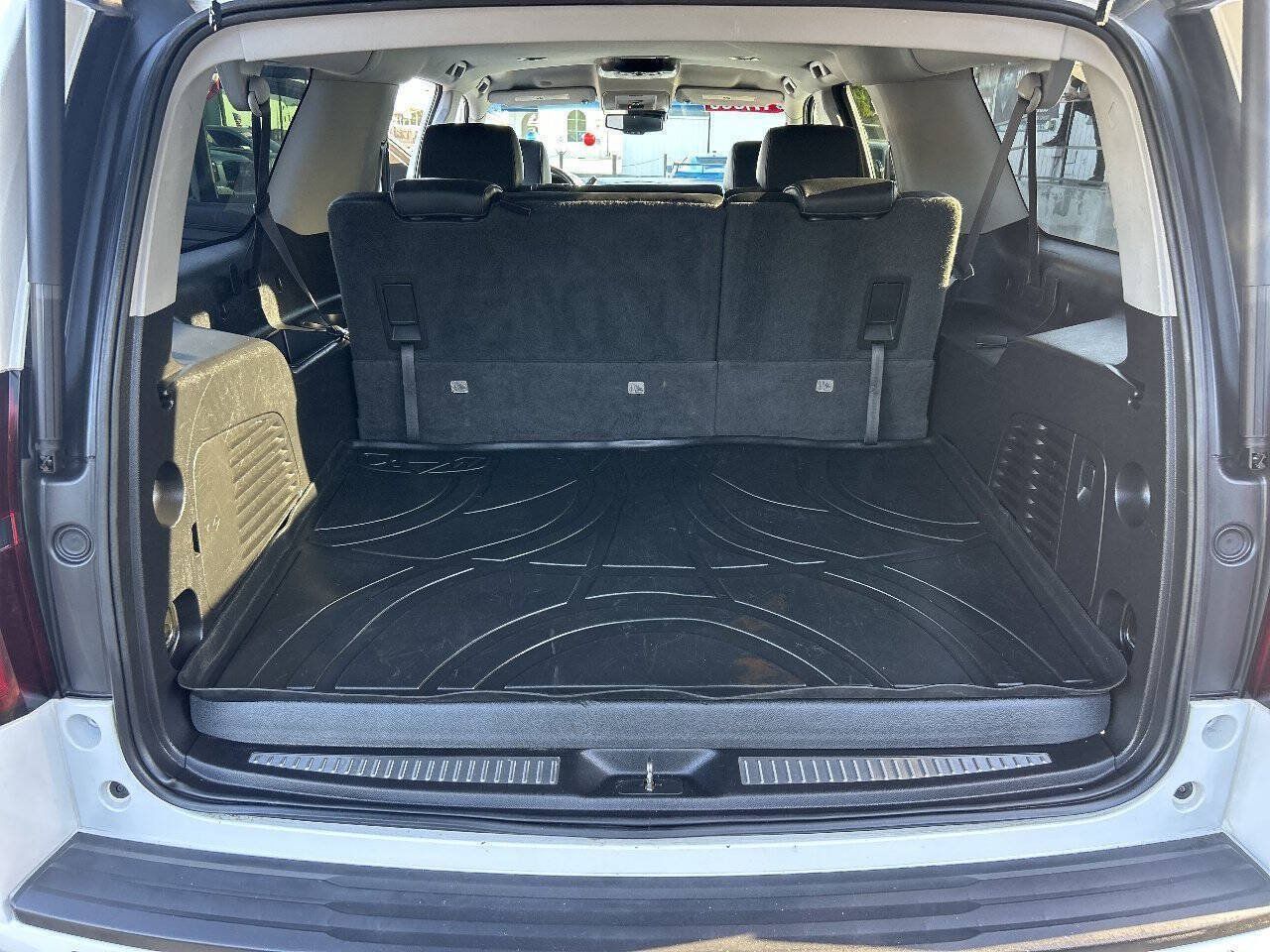 Used 2015 Chevrolet Suburban LT AWD/4WD image 20