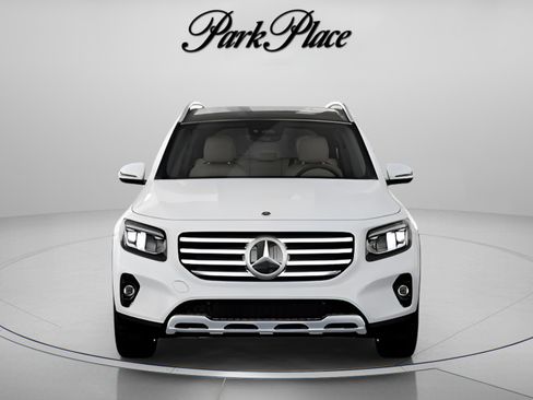 Used 2026 Mercedes-Benz GLB 250 image 36