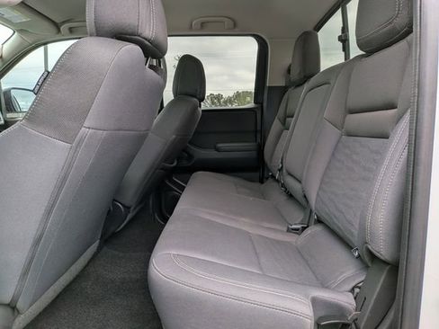 Certified 2023 Nissan Frontier SV w/ SV Convenience Package image 13