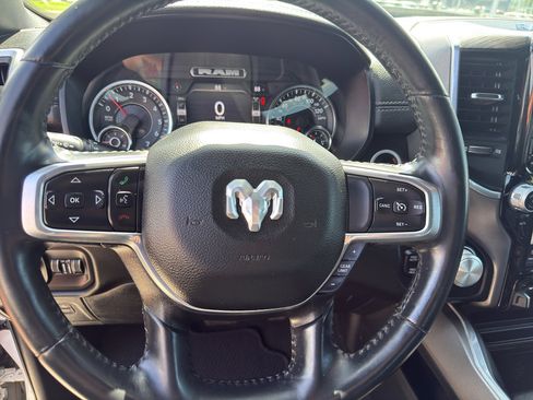 Used 2023 RAM 1500 Laramie AWD/4WD image 16