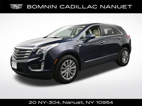 Used 2017 Cadillac XT5 Luxury w/ Driver Awareness Package AWD/4WD image 1
