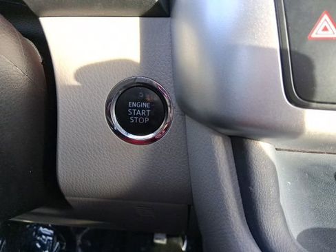 Used 2018 Toyota Highlander Limited Platinum image 27