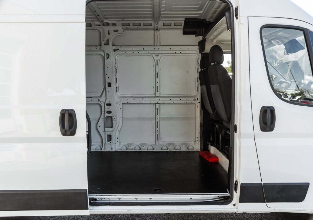 Used 2023 RAM ProMaster 2500 FWD image 17