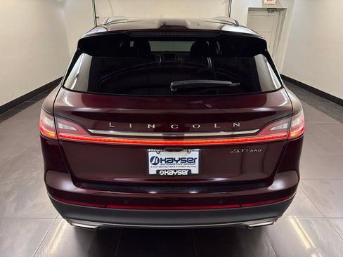 Certified 2019 Lincoln Nautilus Reserve AWD/4WD image 5