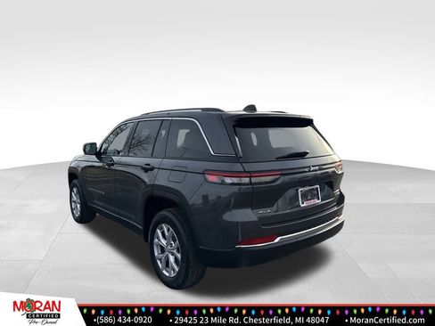 Used 2022 Jeep Grand Cherokee Limited w/ Trailer Tow Prep Group (B) image 3