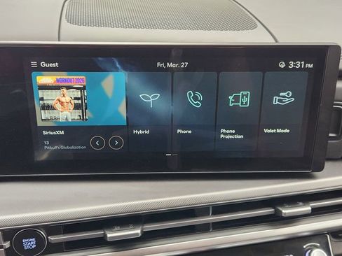 Used 2025 Hyundai Santa Fe SEL FWD image 5
