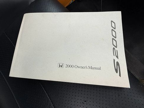 Used 2000 Honda S2000 image 33