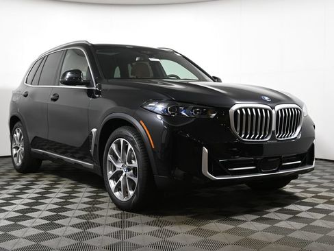 Used 2026 BMW X5 xDrive50e AWD/4WD image 9