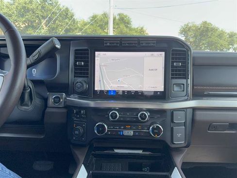 Used 2024 Ford F250 King Ranch AWD/4WD image 13