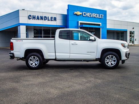 Used 2022 Chevrolet Colorado LT w/ Fleet Safety Package AWD/4WD image 8