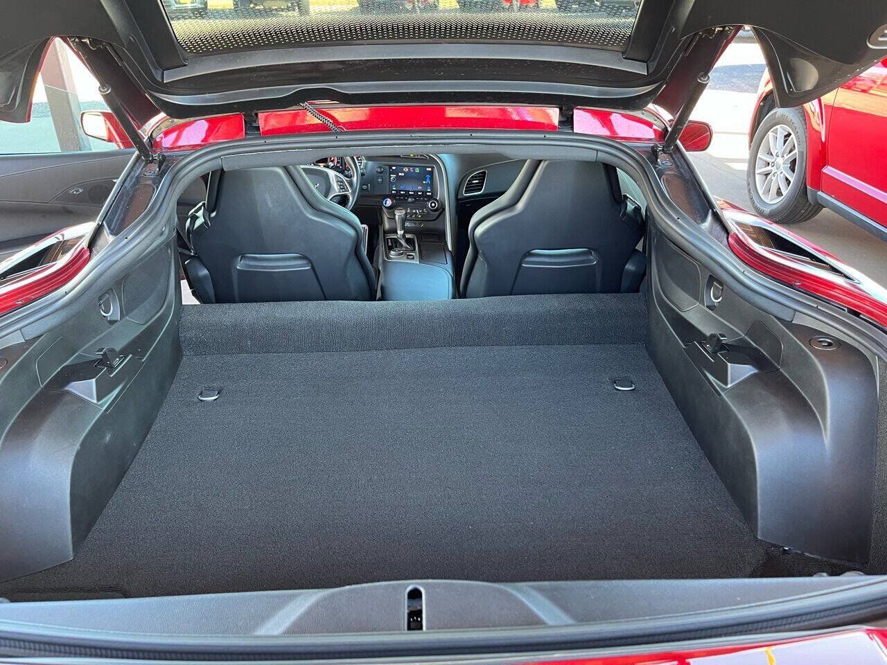 Used 2014 Chevrolet Corvette Stingray Coupe RWD image 19