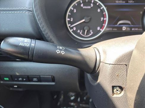 Used 2024 Nissan Sentra SV FWD image 15