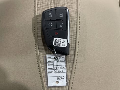 New 2026 Buick Enclave Preferred image 26