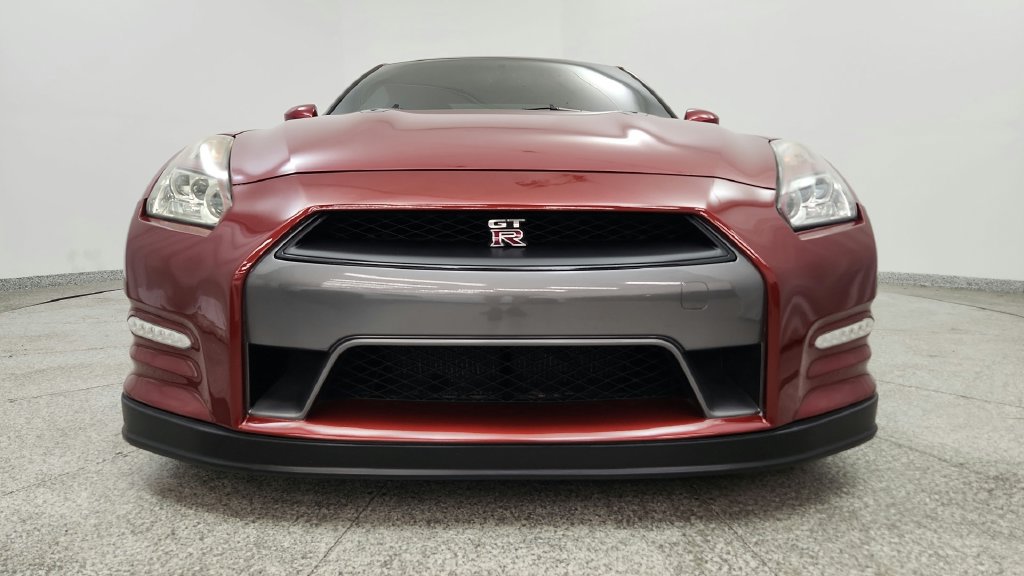 Used 2015 Nissan GT-R Premium AWD/4WD image 10