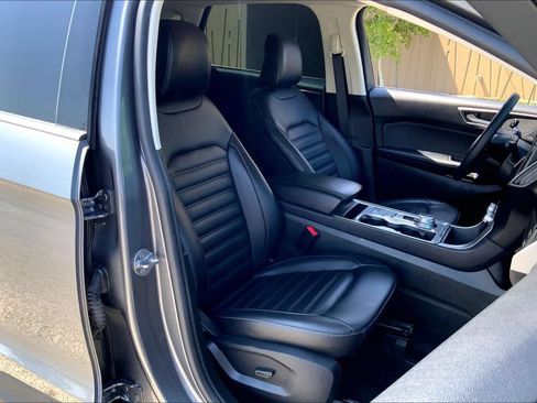 Used 2024 Ford Edge SEL w/ Convenience Package AWD/4WD image 7