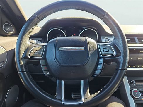 Used 2017 Land Rover Range Rover Evoque HSE Dynamic image 31