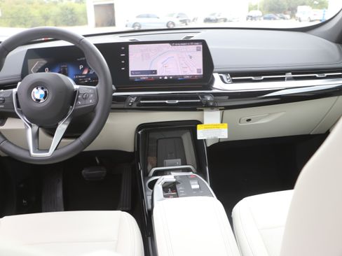 Used 2026 BMW X1 xDrive28i w/ Convenience Package AWD/4WD image 29
