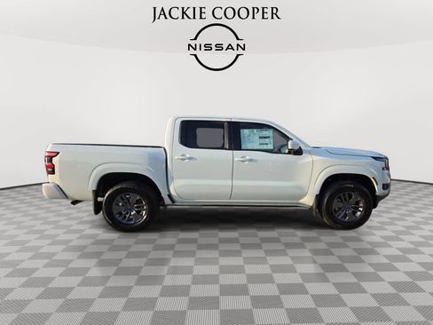 New 2025 Nissan Frontier SV AWD/4WD image 6