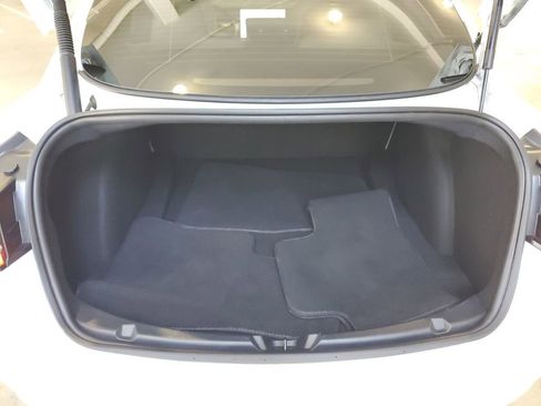 Used 2021 Tesla Model 3 Standard Range Plus RWD image 9