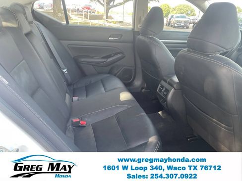 Used 2020 Nissan Altima 2.5 Platinum FWD image 27