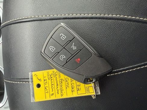 Certified 2025 GMC Acadia Elevation image 32