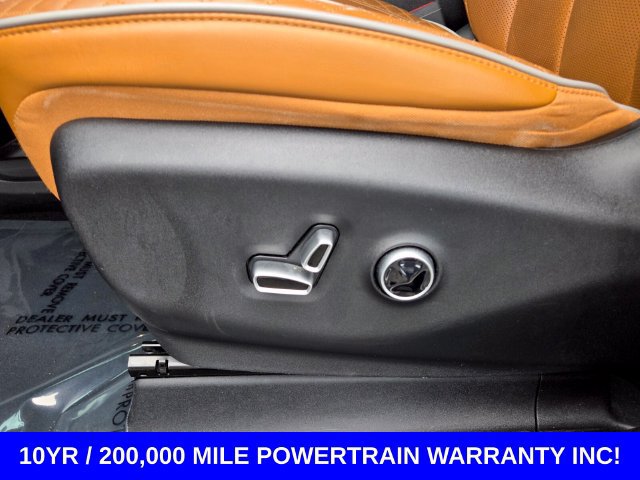 Used 2022 Chrysler Pacifica Pinnacle AWD/4WD image 10