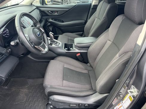 Used 2020 Subaru Outback Premium image 11