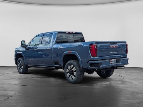 New 2026 GMC Sierra 3500 Denali w/ Denali Reserve Package AWD/4WD image 11