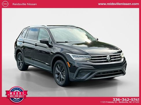 Used 2022 Volkswagen Tiguan SE image 7