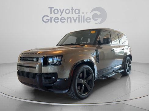 Used 2025 Land Rover Defender 110 X-Dynamic SE AWD/4WD image 1