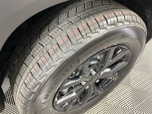 New 2026 Jeep Grand Cherokee Altitude AWD/4WD image 23