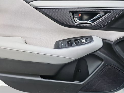 Used 2025 Subaru Legacy Premium image 30
