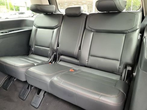 Used 2025 Ford Expedition Active RWD image 21