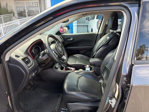 Used 2018 Jeep Compass Trailhawk w/ Leather Interior Group image 2