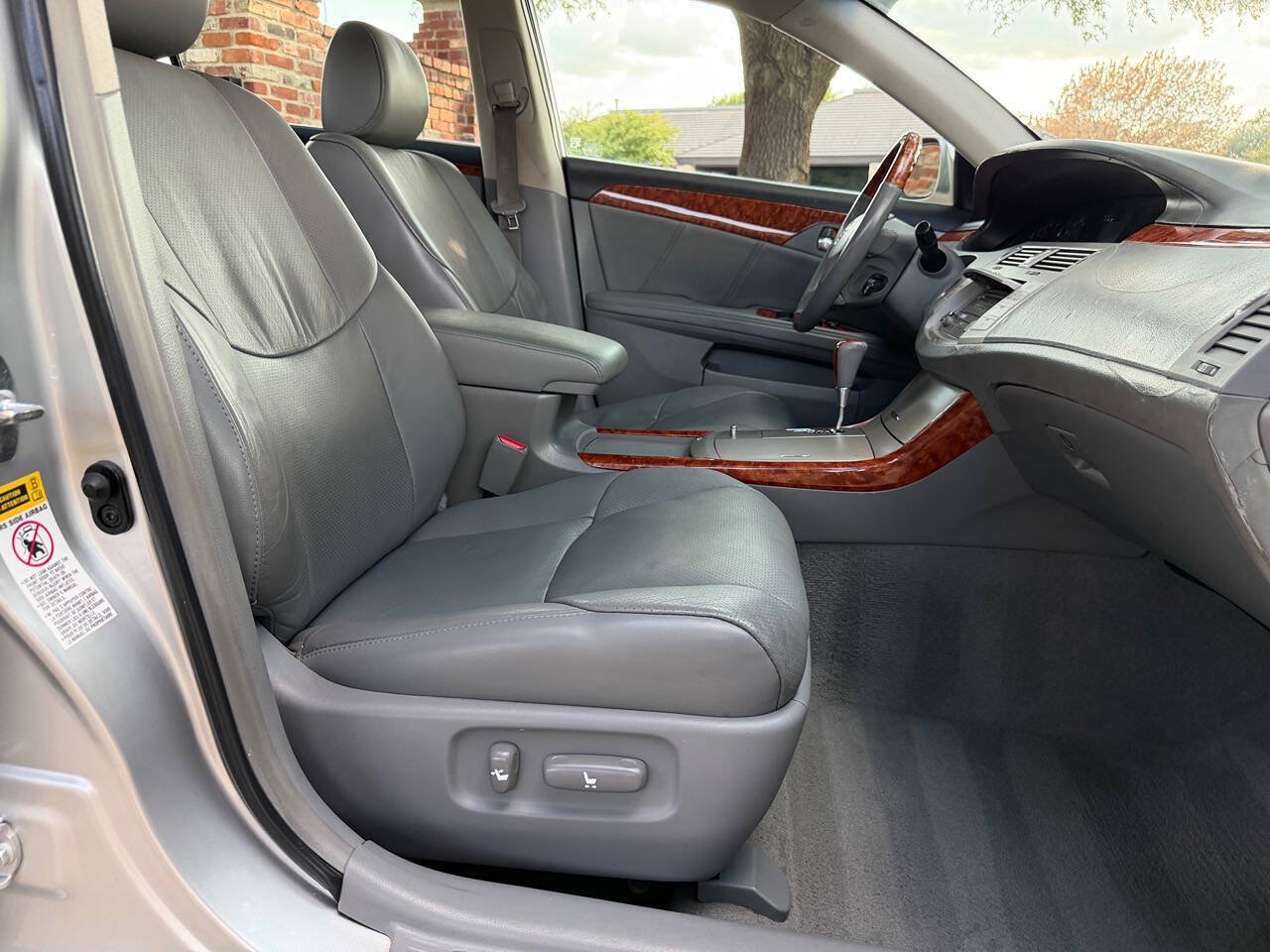 Used 2007 Toyota Avalon Limited FWD image 25