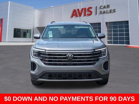 Used 2025 Volkswagen Atlas SE FWD image 2