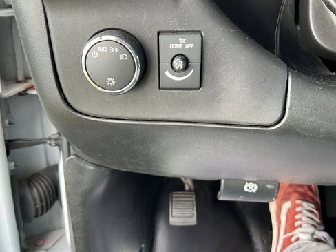 Used 2022 Chevrolet Express 2500 w/ Driver Convenience Package image 27