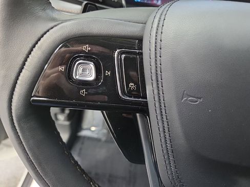 Used 2025 Lincoln Aviator Reserve w/ Jet Appearance Package AWD/4WD image 14