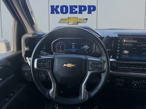 Used 2025 Chevrolet Silverado 3500 LT w/ Safety Package AWD/4WD image 13