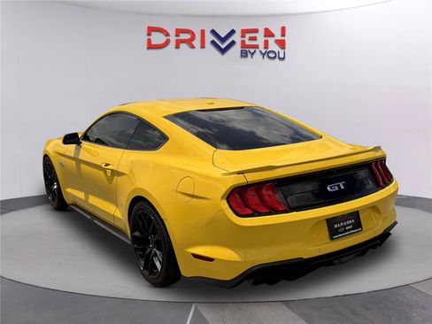 Used 2018 Ford Mustang GT w/ Equipment Group 301A RWD image 6